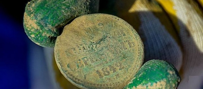 Neverjetni artefakti, ki lahko osvetlijo zgodovino Zemlje.