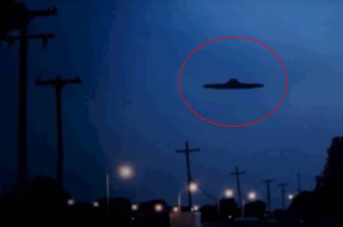 Na vilah, tujih ladjah in oporiščih, pa tudi o drugih nerazložljivih pojavih.