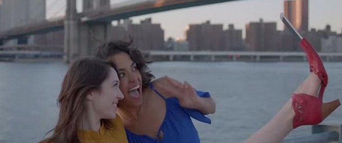 O unikatnih čevljih za selfie