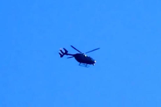 Očividci so v nebo ustrelili čuden helikopter, ki je letel z ustavljenim propelerjem.