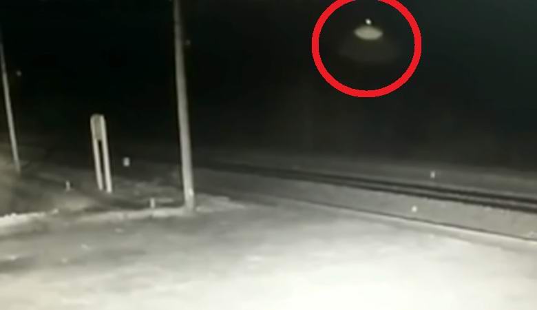 Stražar fotografiral