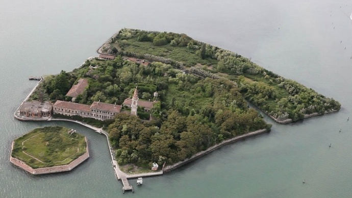 Otok Powell - kraj pravega zla