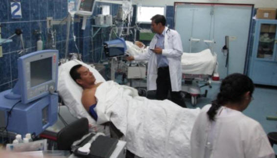 Padalist je po padcu z višine 1,5 kilometra čudežno ostal nepoškodovan.