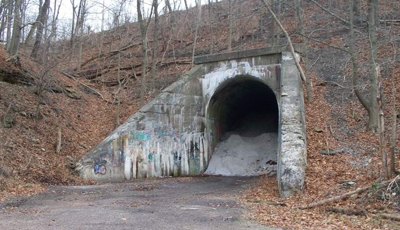 Pennsylvania Legenda of the Faceless Charlie, se je izkazalo za resnično.