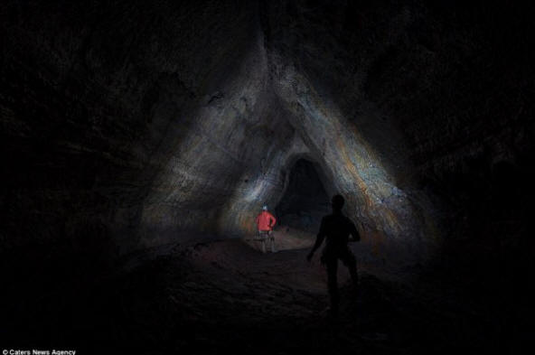 Ogromna mreža vulkanskih jam je bila odkrita v bližini Washingtona.