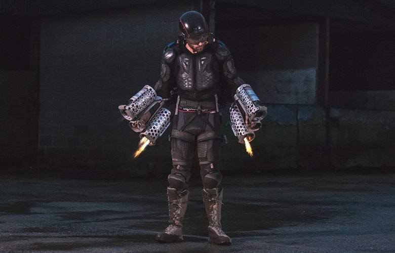 Polet pravega železnega človeka je navdušil Britance