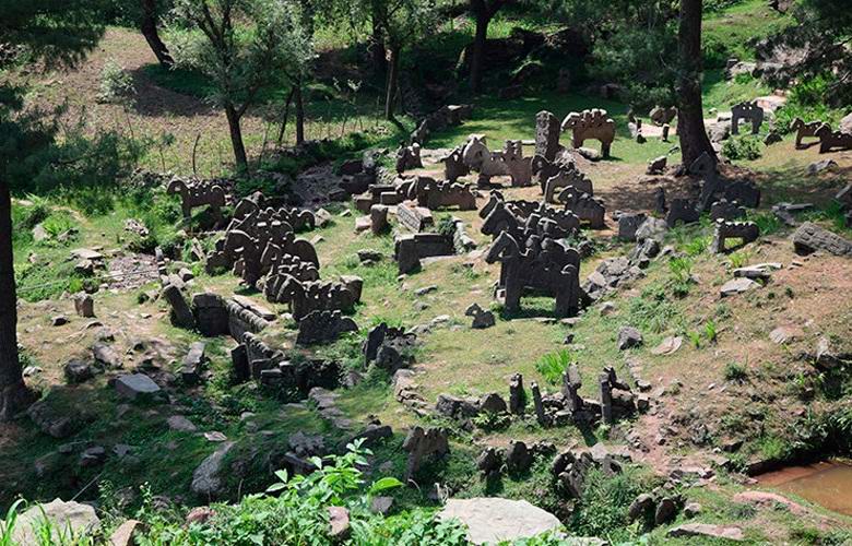 Neverjetne skulpture, odkrite v Himalaji