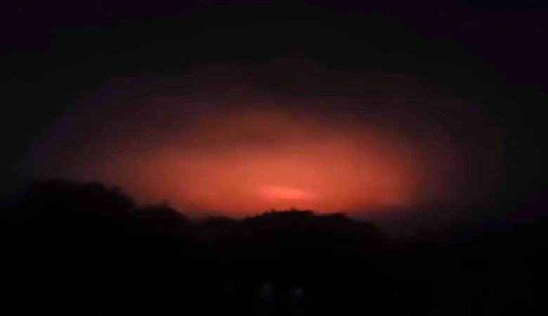 Neverjetna nebeška utripa posneta ponoči v Nemčiji