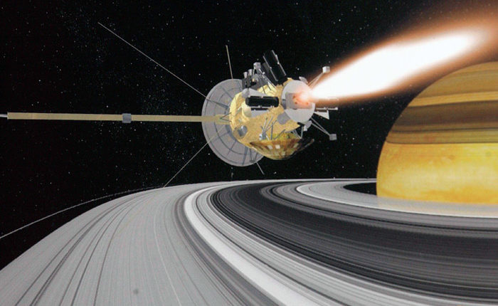 Zadnja fotografija sonde Cassini - jezera in morja na Titanu 