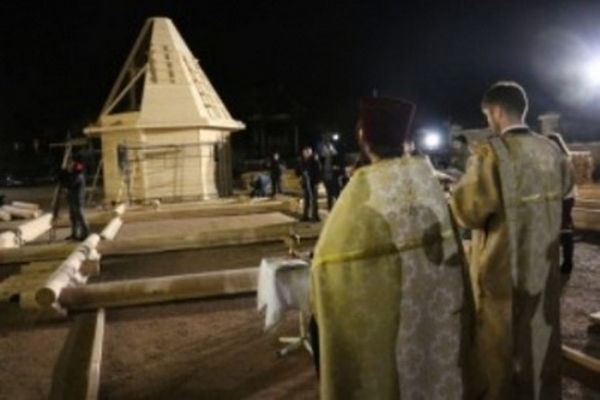 Gradnja templja ... v samo enem dnevu