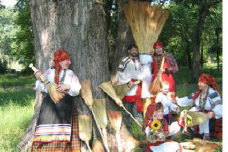 Prepričanja naših prednikov o metli