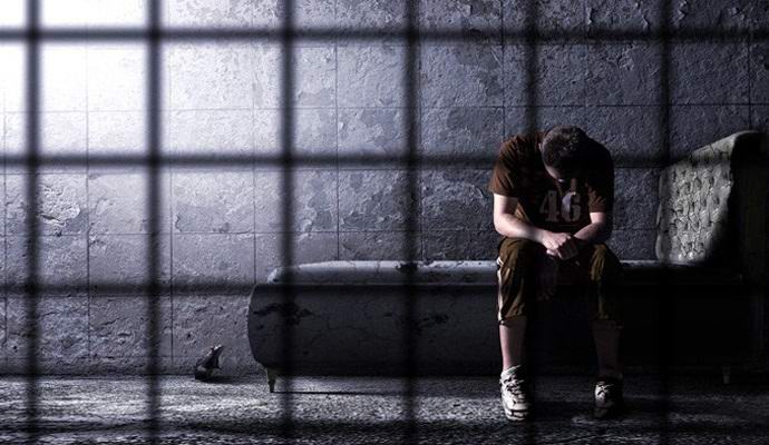 Zločinci prihodnosti bodo prestajali kazni