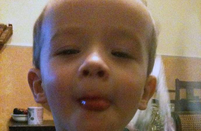 Na fotografiji je po nesreči posnel duh mačehe.