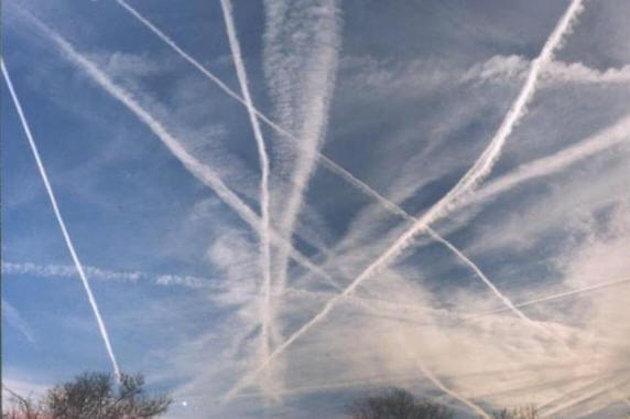 Glede kemotrakov: Upravljanje ljudi? Elementarno!