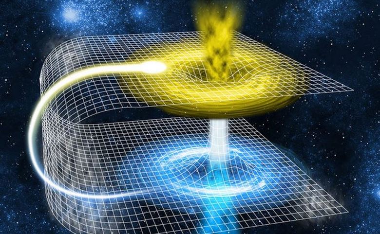 V bližini Zemlje so našli portal v druge svetove.