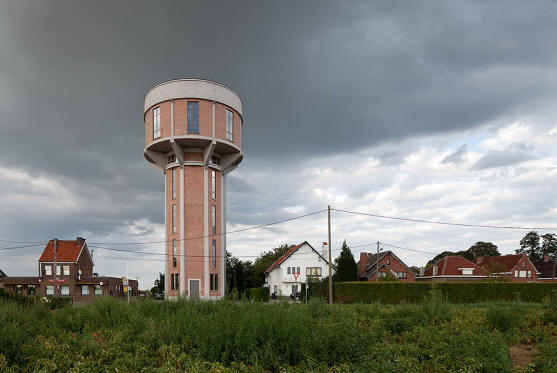 nenavadni domovi15 10 najbolj nenavadnih domov na svetu