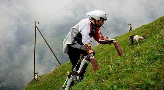 Domači nasveti na okončinah so Britancu omogočili življenje s kozami.