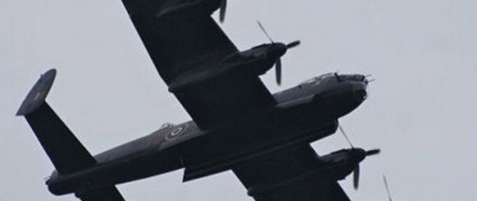 Nad Anglijo je letelo letalo duhov