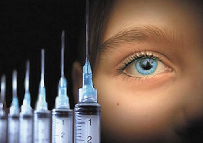 Čevljar nosi čevlje