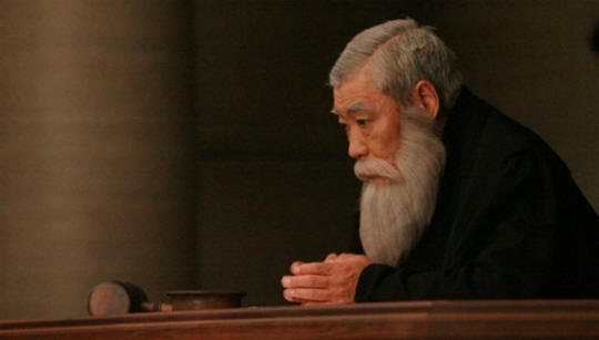 Ace-Attorney-Japanese-film-game-adaptacija-by-Takashi-Miike-NYAFF-Japan-Cuts-2012-Akira-Emoto-620x.