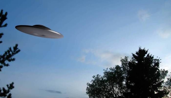 Dotiki tujih manifestacij v našem svetu