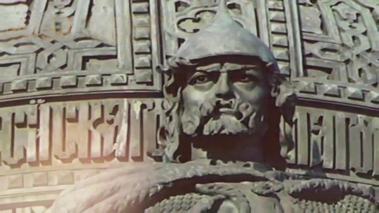 Slovanski čarodej Radomir se je pripravljen prebuditi