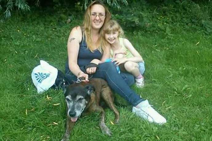 Pes duhov je od doma preganjal poltergeist. Fotografije in videoposnetki.