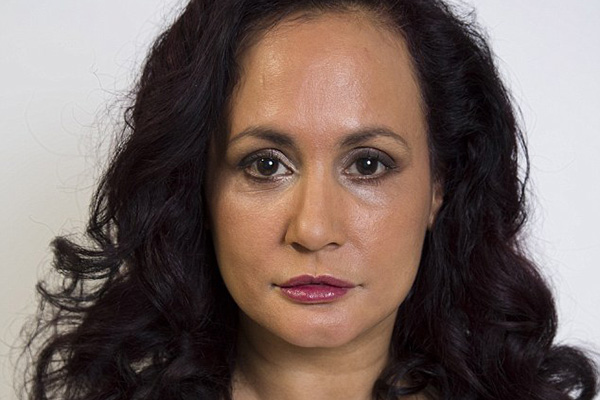 Štirideset let brez nasmeha