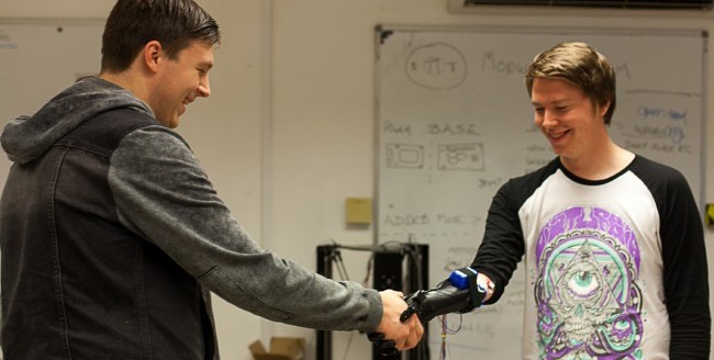 Popolne proteze? To je enostavno ...