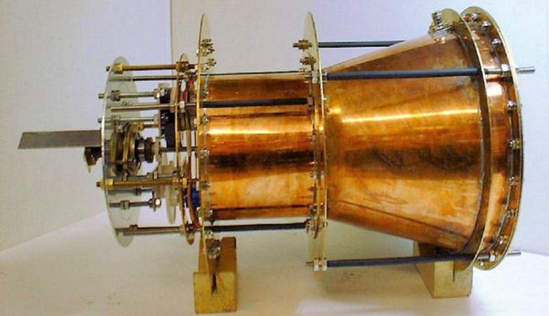 Ustvaril motor, ki odvzame energijo od nikoder?