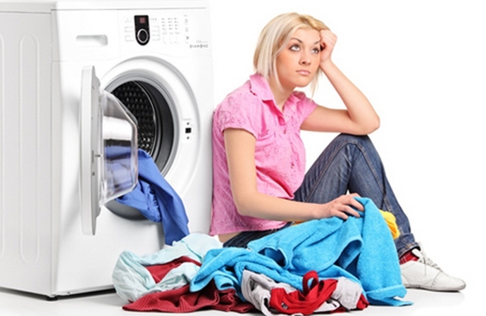 Ustvarjeno samočiščenje s svetlobo