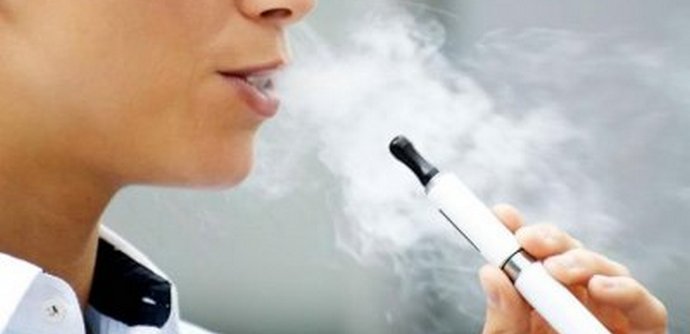 Ali naj preidem na elektronske cigarete?