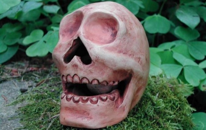 Žvižga Aztec - groza in nič več!