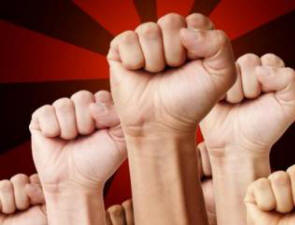 Stiskanje desne pesti bo pripomoglo k izboljšanju spomina.