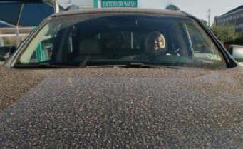 Na jugovzhodu Teksasa je padel skrivnostni rdeči prah