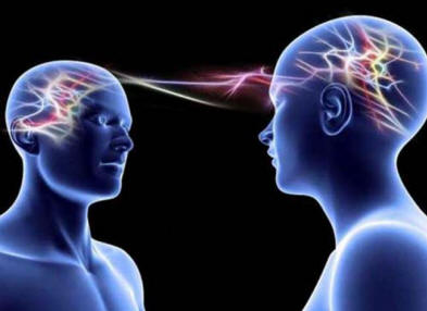 Telepatska povezava med tesnimi ljudmi je resnična.