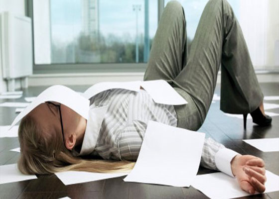 Workaholizem vodi v alkoholizem