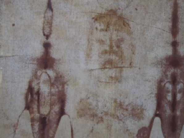 Torino plašč: Vprašanja o njegovem izvoru in raziskavah