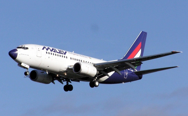 V letalih Boeinga so bile najdene nevarne razpoke.