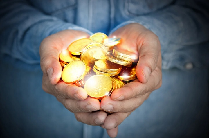 Znanstveniki so ugotovili, kako finančno bogastvo vpliva na obraze ljudi.