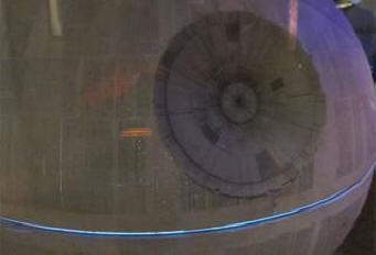 Znanstveniki ponujajo NASI, da razišče velikanski kovinski asteroid