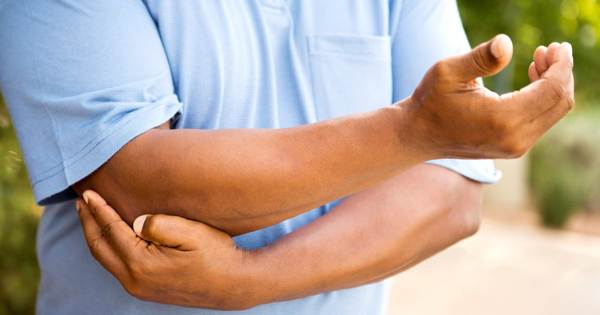 zadel znamenje komolca 