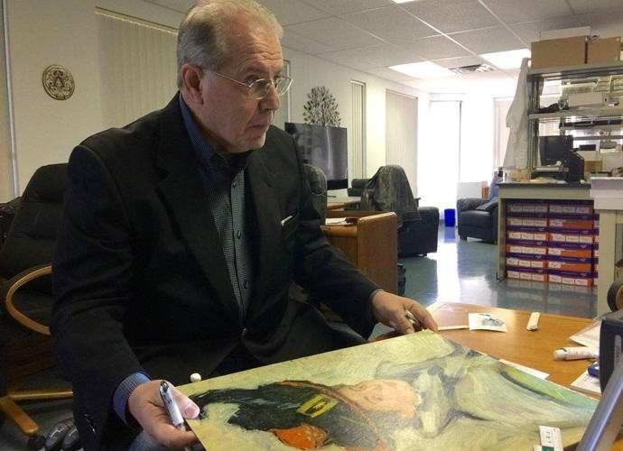 Neverjetna najdba pod šivalnim strojem