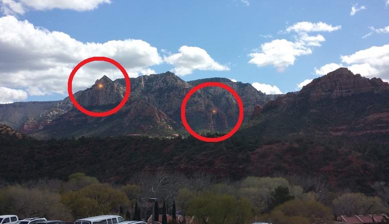 V Arizoni so oranžne luči zajete nad tlemi.