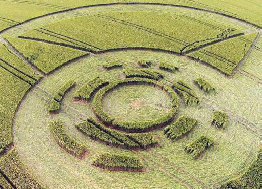 Na terenu na Češkem se je pojavila risba.