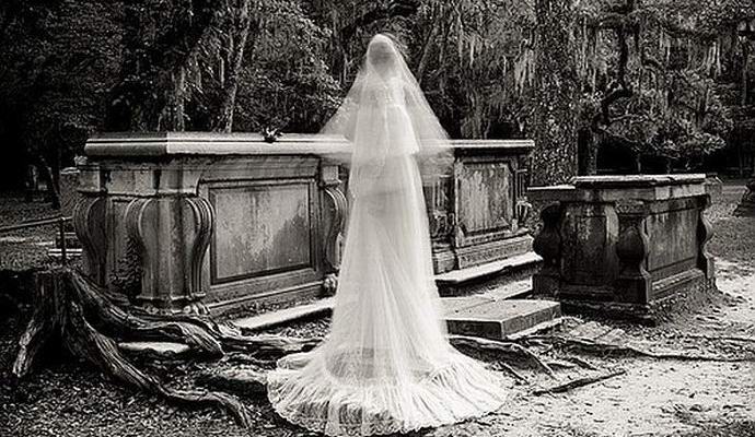 Na Kitajskem množično prirejajo ilegalne poroke mrtvih