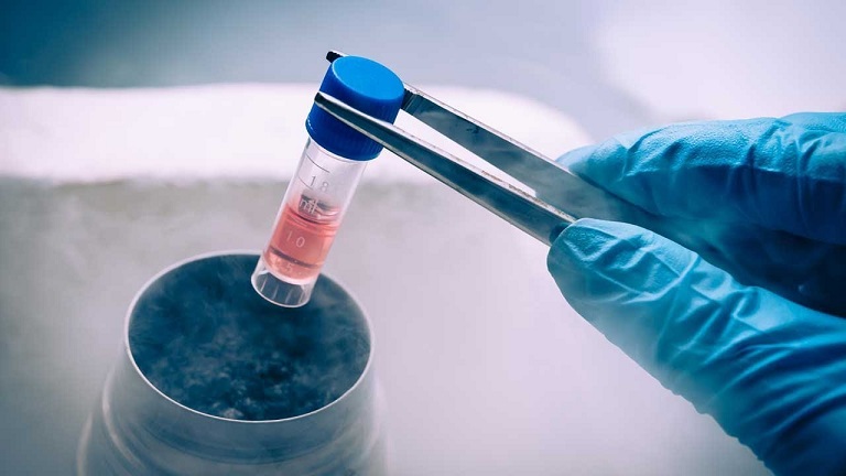 Na Kitajskem so matične celice pozdravile bolnike s koronavirusom.