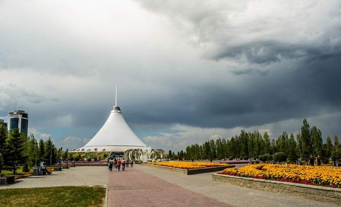 Ogromno oko se je pojavilo na nebu nad Kazahstanom