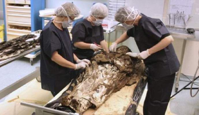 V Sibiriji odkrili mumijo otroka