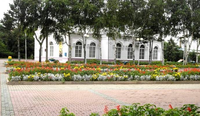 Hudič se je končal v muzeju Ussuri